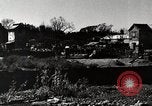Standbild Bombenschäden in Shiba Bezirk Tokio Japan Shiba Bezirk, 1945, aus Sekunde 55 historischem Filmmaterial Videoclip 65675025169