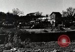 Standbild Bombenschäden in Shiba Bezirk Tokio Japan Shiba Bezirk, 1945, aus Sekunde 58 historischem Filmmaterial Videoclip 65675025169