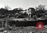 Standbild Bombenschäden in Shiba Bezirk Tokio Japan Shiba Bezirk, 1945, aus Sekunde 60 historischem Filmmaterial Videoclip 65675025169