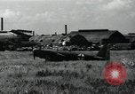 Immagine di Aerei giapponesi parcheggiata in aeroporto Tokyo Giappone, 1945, secondo 4 filmato di repertorio 65675025177