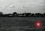 Immagine di Aerei giapponesi parcheggiata in aeroporto Tokyo Giappone, 1945, secondo 51 filmato di repertorio 65675025177