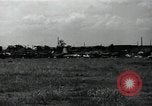 Immagine di Aerei giapponesi parcheggiata in aeroporto Tokyo Giappone, 1945, secondo 62 filmato di repertorio 65675025177