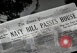 Standbild Japanischer Angriff auf Pearl Harbor Hawaii Pearl Harbor Hawaii USA, 1942, aus Sekunde 40 historischem Filmmaterial Videoclip 65675025191