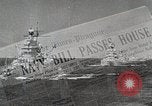 Standbild Japanischer Angriff auf Pearl Harbor Hawaii Pearl Harbor Hawaii USA, 1942, aus Sekunde 43 historischem Filmmaterial Videoclip 65675025191
