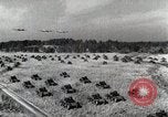 Standbild Japanischer Angriff auf Pearl Harbor Hawaii Pearl Harbor Hawaii USA, 1942, aus Sekunde 49 historischem Filmmaterial Videoclip 65675025191