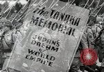 Standbild Japanischer Angriff auf Pearl Harbor Hawaii Pearl Harbor Hawaii USA, 1942, aus Sekunde 60 historischem Filmmaterial Videoclip 65675025191