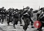 Standbild Japanische 15 Und 33 Divisionen Gegenangriff britische Streitkräfte Imphal Indien, 1944, aus Sekunde 24 historischem Filmmaterial Videoclip 65675025197