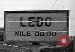 Image Construction et achèvement du chemin Ledo Ledo Birmanie, 1944, de la seconde 3 séquences d'archives historiques vidéo 65675025199