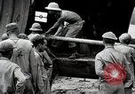 Image Construction de pipeline sino-India-Burma Calcutta Inde, 1944, de la seconde 41 séquences d'archives historiques vidéo 65675025200