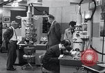 Immagine di I prodotti giapponesi sul display New York United States USA, 1964, secondo 16 filmato di repertorio 65675025202
