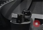 Immagine di I prodotti giapponesi sul display New York United States USA, 1964, secondo 42 filmato di repertorio 65675025202