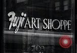 Image "Fujii Art Shoppe" Washington DC USA, 1964, de la seconde 21 séquences d'archives historiques vidéo 65675025203