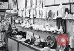 Image "Fujii Art Shoppe" Washington DC USA, 1964, de la seconde 31 séquences d'archives historiques vidéo 65675025203