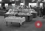 Image les produits japonais pour la vente Washington DC USA, 1964, de la seconde 18 séquences d'archives historiques vidéo 65675025204