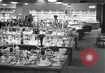 Image les produits japonais pour la vente Washington DC USA, 1964, de la seconde 33 séquences d'archives historiques vidéo 65675025204