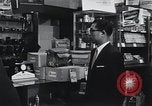 Image boutique photo et caméras encore japonais Washington DC USA, 1964, de la seconde 18 séquences d'archives historiques vidéo 65675025207