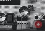 Image boutique photo et caméras encore japonais Washington DC USA, 1964, de la seconde 33 séquences d'archives historiques vidéo 65675025207