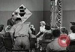 Immagine di Attenzione a 4h club e CARE Self Help Somerset County New Jersey USA, 1950, secondo 4 filmato di repertorio 65675025212
