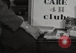 Immagine di Attenzione a 4h club e CARE Self Help Somerset County New Jersey USA, 1950, secondo 6 filmato di repertorio 65675025212