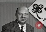 Immagine di Attenzione a 4h club e CARE Self Help Somerset County New Jersey USA, 1950, secondo 11 filmato di repertorio 65675025212