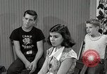 Immagine di Attenzione a 4h club e CARE Self Help Somerset County New Jersey USA, 1950, secondo 13 filmato di repertorio 65675025212