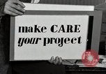 Immagine di Attenzione a 4h club e CARE Self Help Somerset County New Jersey USA, 1950, secondo 34 filmato di repertorio 65675025212