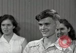 Immagine di Attenzione a 4h club e CARE Self Help Somerset County New Jersey USA, 1950, secondo 36 filmato di repertorio 65675025212