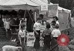 Immagine di Attenzione a 4h club e CARE Self Help Somerset County New Jersey USA, 1950, secondo 43 filmato di repertorio 65675025212