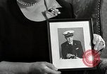 Immagine di Il gruppo di donne americane discutere circa il progetto di cura Memphis Tennessee USA, 1950, secondo 16 filmato di repertorio 65675025213