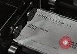 Immagine di Attenzione 'self Help' ordini La Grecia, 1950, secondo 43 filmato di repertorio 65675025214