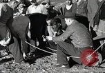 Immagine di Attenzione 'self Help' ordini La Grecia, 1950, secondo 55 filmato di repertorio 65675025214