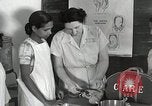 Immagine di CARE Self Help per rilievo generale ostetricia India Haryana, 1950, secondo 36 filmato di repertorio 65675025215