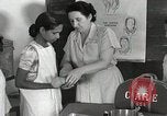 Immagine di CARE Self Help per rilievo generale ostetricia India Haryana, 1950, secondo 40 filmato di repertorio 65675025215