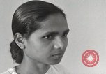 Immagine di CARE Self Help per rilievo generale ostetricia India Haryana, 1950, secondo 46 filmato di repertorio 65675025215