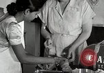 Immagine di CARE Self Help per rilievo generale ostetricia India Haryana, 1950, secondo 56 filmato di repertorio 65675025215