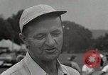 Immagine di Le persone hanno contribuito a cura di Self-help project New York United States USA, 1950, secondo 19 filmato di repertorio 65675025217