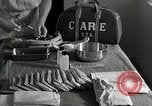 Immagine di Le persone hanno contribuito a cura di Self-help project New York United States USA, 1950, secondo 22 filmato di repertorio 65675025217