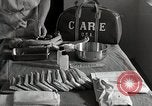 Immagine di Le persone hanno contribuito a cura di Self-help project New York United States USA, 1950, secondo 23 filmato di repertorio 65675025217