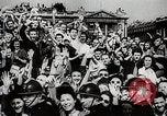 Immagine di American Life per il ritorno dei soldati dopo la seconda guerra mondiale United States USA, 1952, secondo 49 filmato di repertorio 65675025219