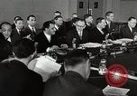 Image American technologiques dans l'énergie nucléaire l'agriculture et l'exploitation minière United States USA, 1953, de la seconde 26 séquences d'archives historiques vidéo 65675025221