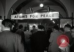 Image American technologiques dans l'énergie nucléaire l'agriculture et l'exploitation minière United States USA, 1953, de la seconde 54 séquences d'archives historiques vidéo 65675025221