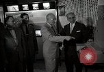 Image American technologiques dans l'énergie nucléaire l'agriculture et l'exploitation minière United States USA, 1953, de la seconde 58 séquences d'archives historiques vidéo 65675025221
