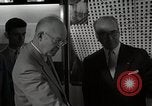 Image American technologiques dans l'énergie nucléaire l'agriculture et l'exploitation minière United States USA, 1953, de la seconde 62 séquences d'archives historiques vidéo 65675025221