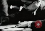 Standbild Sendeanstalten ankündigen Japanese Naval Siege Japan, 1942, aus Sekunde 39 historischem Filmmaterial Videoclip 65675025224