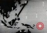 Standbild japanischen Flugzeugen Angriff holländische Schiffe Java Meer, 1942, aus Sekunde 9 historischem Filmmaterial Videoclip 65675025226