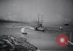 Standbild Kaiser und seine Kraft stärken Japan auf Weltkugel Japan, 1950, aus Sekunde 25 historischem Filmmaterial Videoclip 65675025238