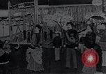 Standbild Kaiser und seine Kraft stärken Japan auf Weltkugel Japan, 1950, aus Sekunde 37 historischem Filmmaterial Videoclip 65675025238