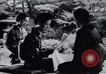 Standbild Kaiser und seine Kraft stärken Japan auf Weltkugel Japan, 1950, aus Sekunde 60 historischem Filmmaterial Videoclip 65675025238