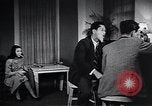 Standbild Professionelle Arbeitsplätze moderner japanischer Frauen Japan, 1950, aus Sekunde 9 historischem Filmmaterial Videoclip 65675025239