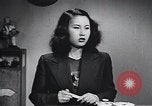 Standbild Professionelle Arbeitsplätze moderner japanischer Frauen Japan, 1950, aus Sekunde 19 historischem Filmmaterial Videoclip 65675025239